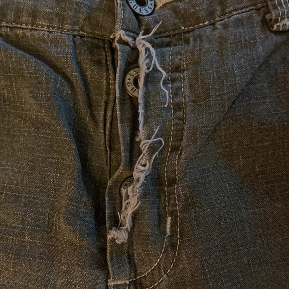 Guess vintage green carpenter jeans. Wide Leg and cropped. Size 29 - Picture 4 of 11